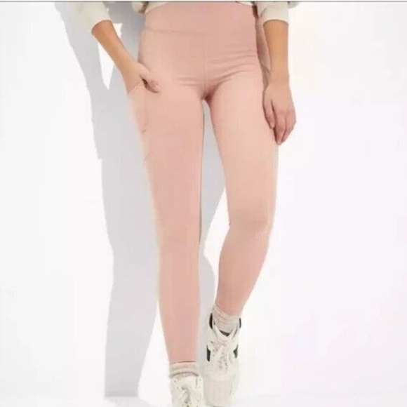 American Eagle Outfitters Pants - American Eagle The Everything Pocket Legging